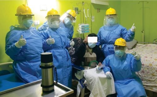Pacientes covid-19 que estaban UCI del hospital Víctor Ramos Guardia de Huaraz, recibieron el alta médica